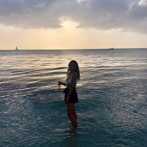 Meet your Posher, Cara